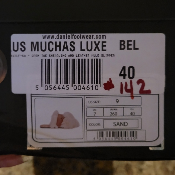 Australia Luxe Collective Muchas Slides #142 - Picture 6 of 7